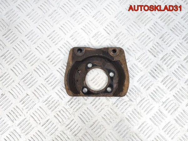 Кронштейн КПП Skoda Octavia A4 1,6 AEE 030199275A - АвтоСклад31.рф - авторазборка контрактные б/у запчасти в г. Белгород