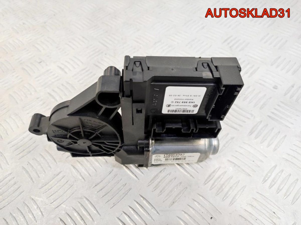 Моторчик стеклоподъёмника Skoda Octavia 1T0959702 - АвтоСклад31.рф - авторазборка контрактные б/у запчасти в г. Белгород