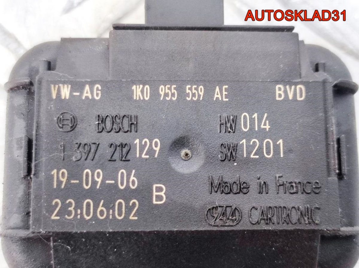 Датчик дождя Volkswagen Golf 5 1K0955559AE - АвтоСклад31.рф - авторазборка контрактные б/у запчасти в г. Белгород