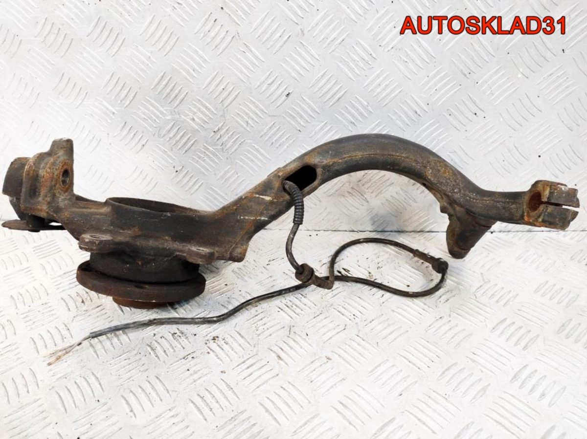 Кулак передний правый VW Passat B5 8D0407258R - АвтоСклад31.рф - авторазборка контрактные б/у запчасти в г. Белгород