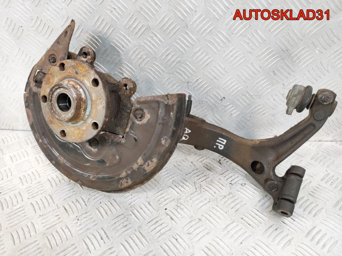 Кулак передний правый VW Passat B5 8D0407258AQ - АвтоСклад31.рф - авторазборка контрактные б/у запчасти в г. Белгород