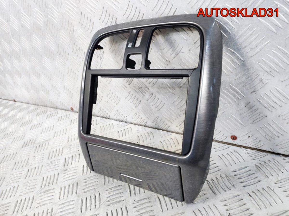 Накладка консоли Mitsubishi Carisma DA MR798447 - АвтоСклад31.рф - авторазборка контрактные б/у запчасти в г. Белгород