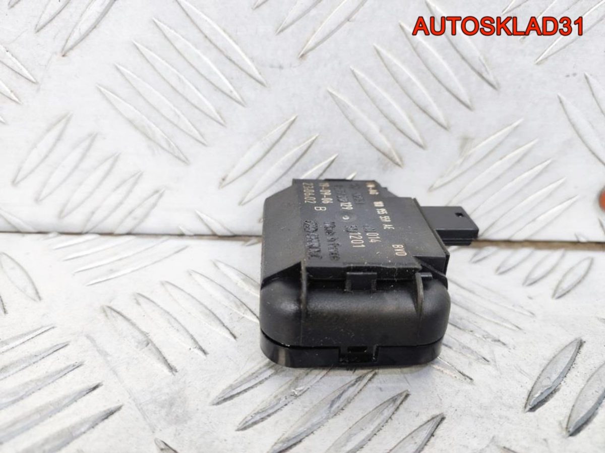 Датчик дождя Volkswagen Golf 5 1K0955559AE - АвтоСклад31.рф - авторазборка контрактные б/у запчасти в г. Белгород
