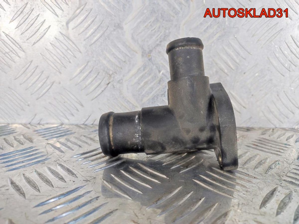 Фланец системы охлаждения Audi A4 B5 028121133 - АвтоСклад31.рф - авторазборка контрактные б/у запчасти в г. Белгород