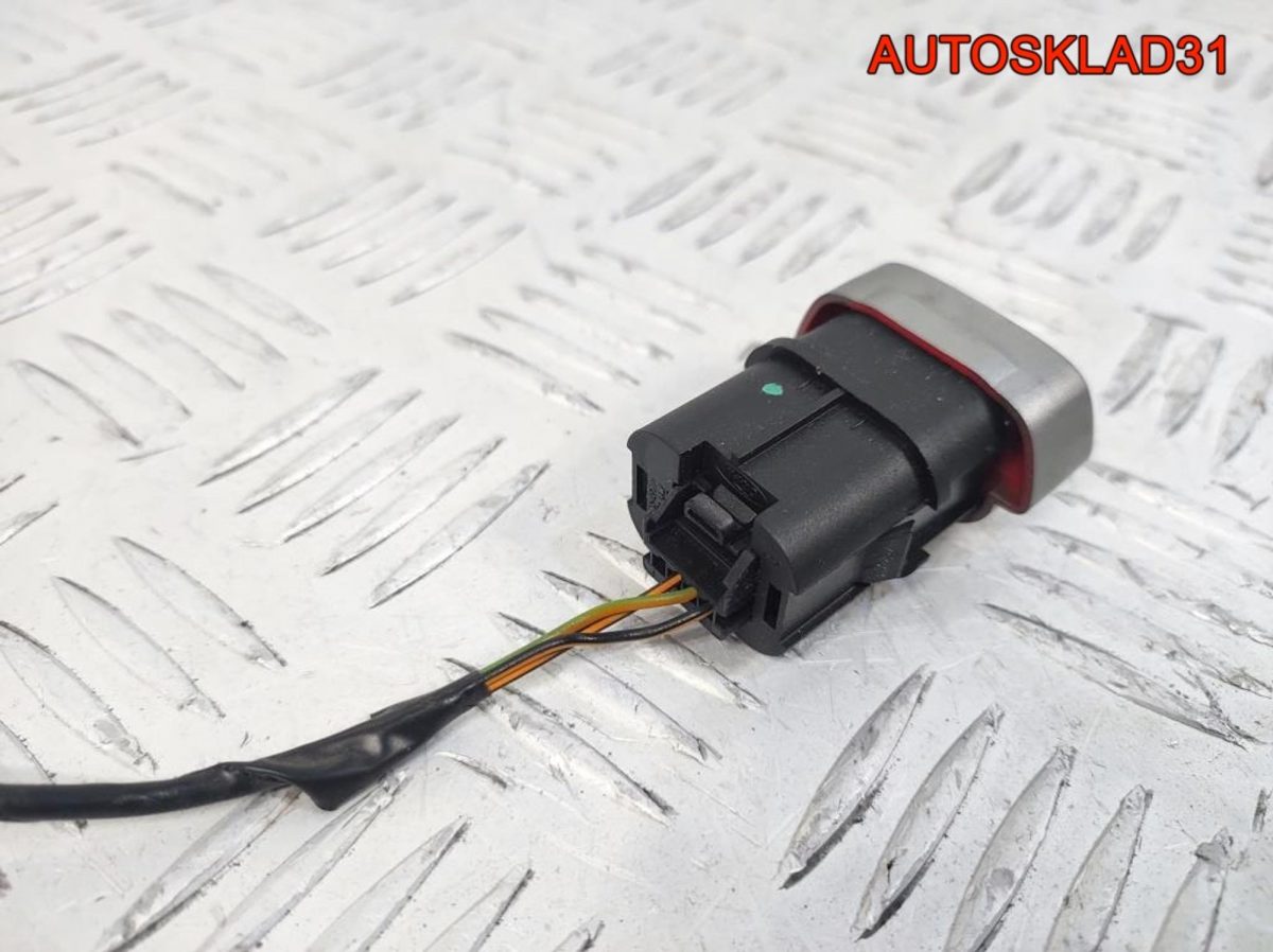 Кнопка аварики Ford Focus 2 8M5T13A350AA - АвтоСклад31.рф - авторазборка контрактные б/у запчасти в г. Белгород