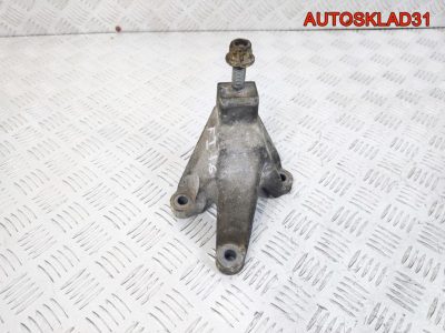 Кронштейн левый МКПП  Ford Focus 1 98AB7M125CG - АвтоСклад31.рф - авторазборка контрактные б/у запчасти в г. Белгород