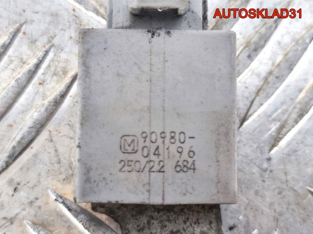 Конденсатор Toyota Corolla E15 1,6 1ZR 9098004196 - АвтоСклад31.рф - авторазборка контрактные б/у запчасти в г. Белгород
