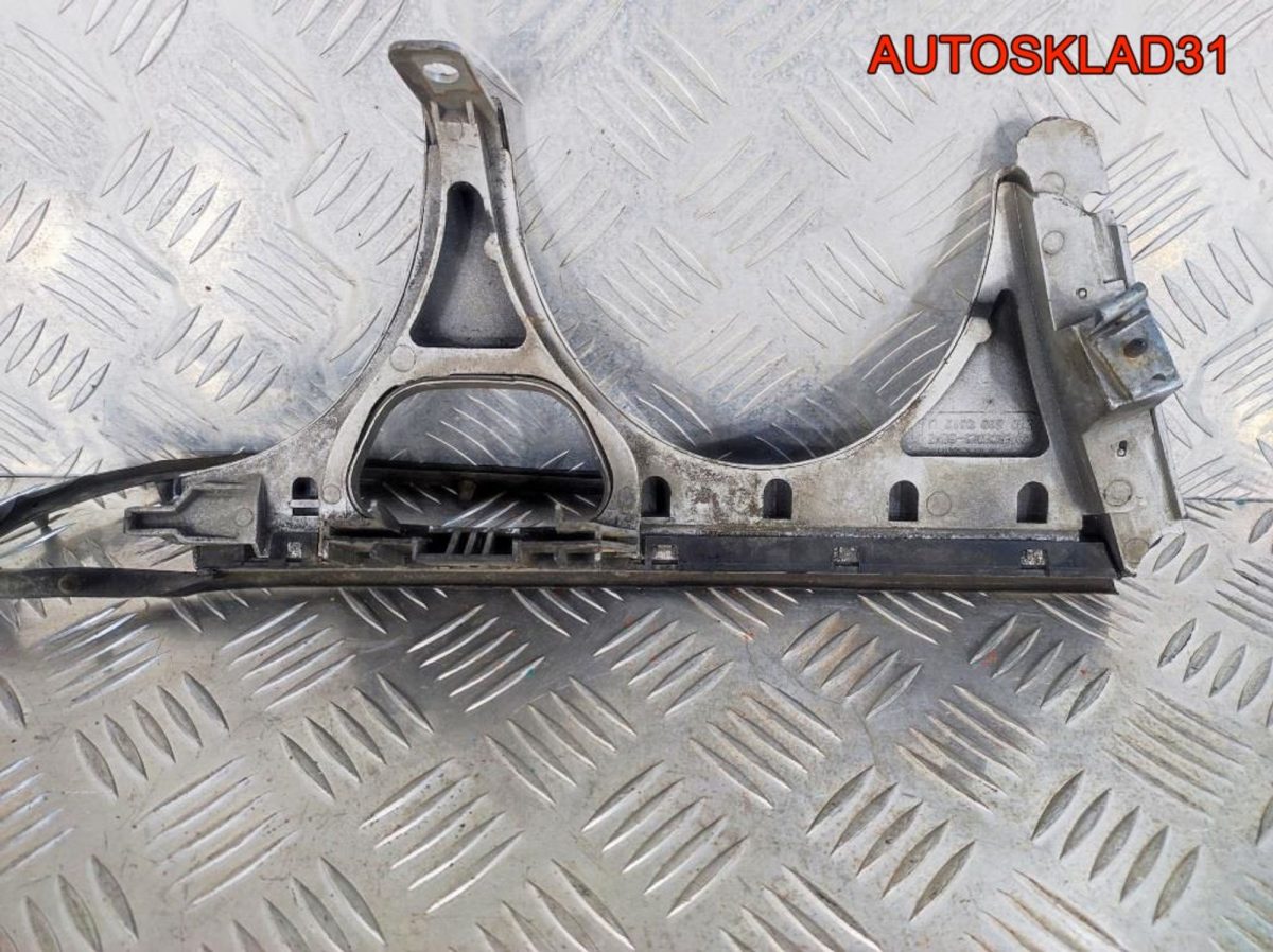 Планка под фару левая Mercedes W210 A2108200312 - АвтоСклад31.рф - авторазборка контрактные б/у запчасти в г. Белгород