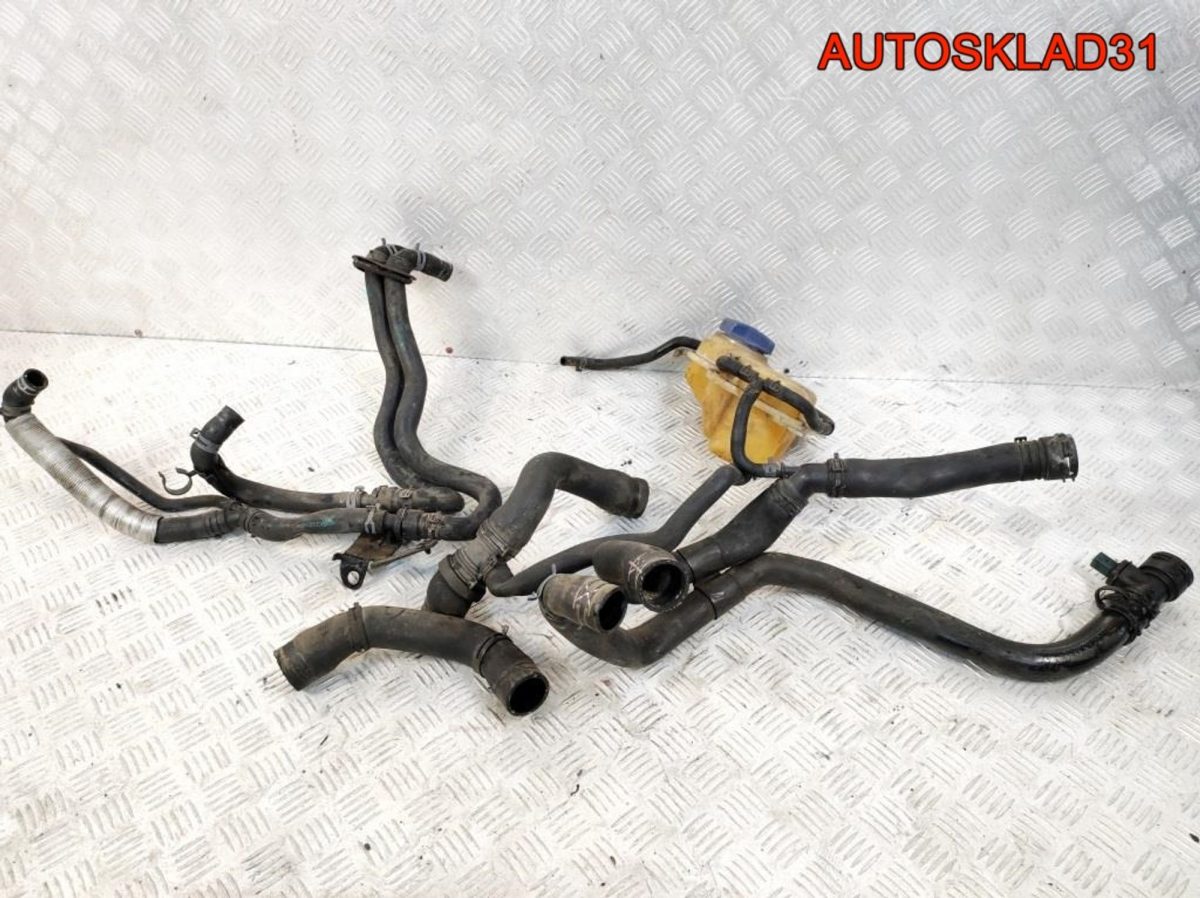 Бачок расширительный VW Passat B5 AZX 3B0121403B - АвтоСклад31.рф - авторазборка контрактные б/у запчасти в г. Белгород