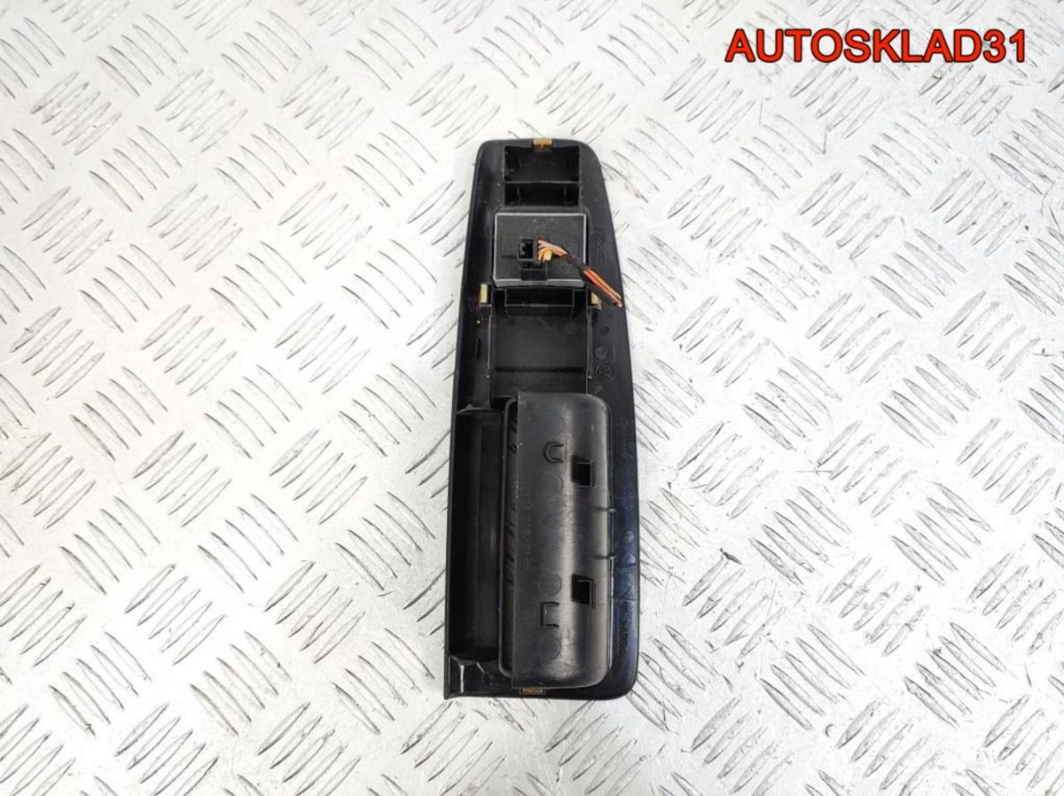 Блок стеклоподъемников VW Polo 6Q0959858 - АвтоСклад31.рф - авторазборка контрактные б/у запчасти в г. Белгород