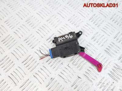Моторчик заслонки отопителя Audi A4 B6 8E1820511A - АвтоСклад31.рф - авторазборка контрактные б/у запчасти в г. Белгород