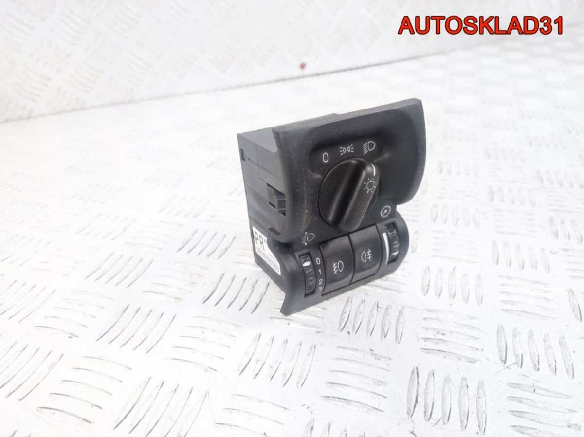 Переключатель света фар Opel Vectra B 09228133 - АвтоСклад31.рф - авторазборка контрактные б/у запчасти в г. Белгород