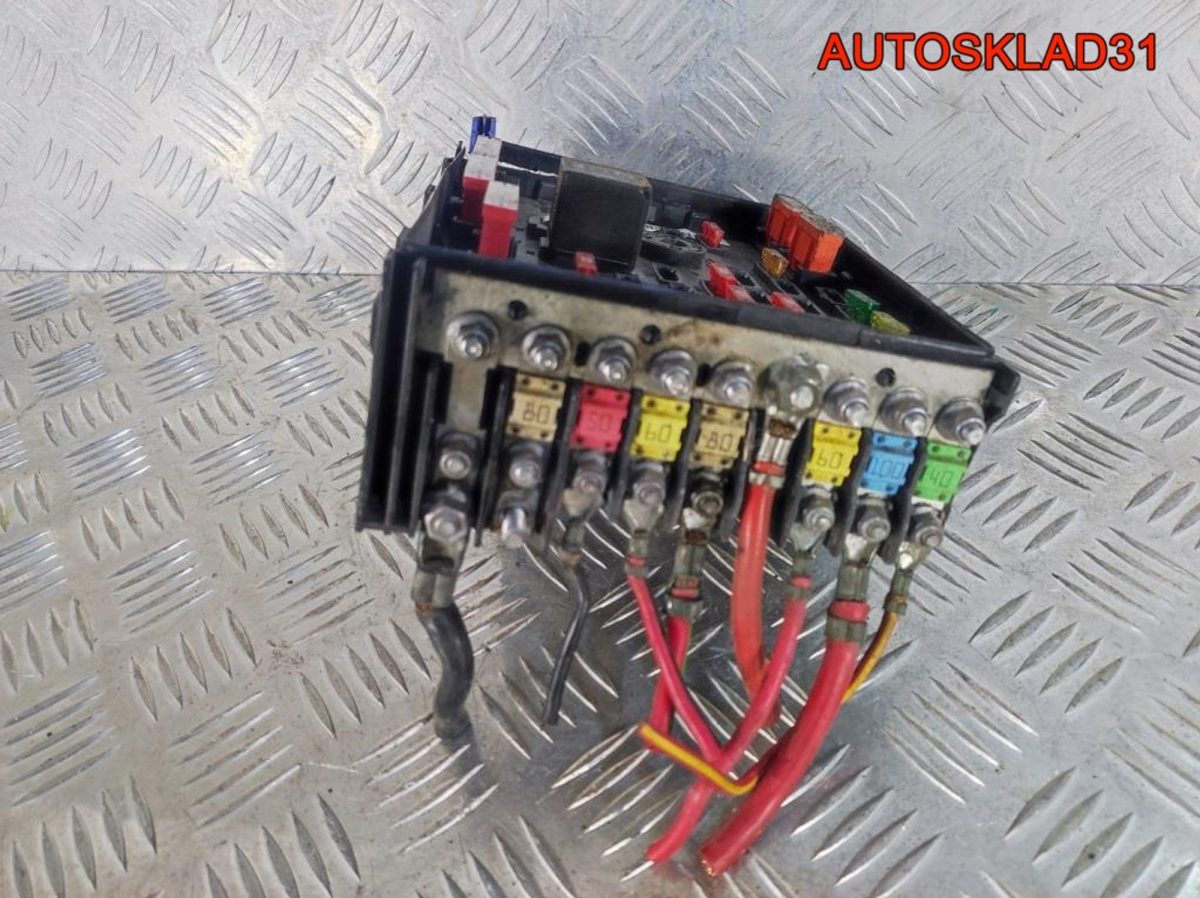 Блок предохранителей VW Passat B6 3C0937125 - АвтоСклад31.рф - авторазборка контрактные б/у запчасти в г. Белгород