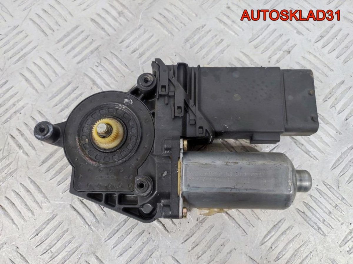 Моторчик стеклоподъёмника VW Passat B5 0130821694 - АвтоСклад31.рф - авторазборка контрактные б/у запчасти в г. Белгород