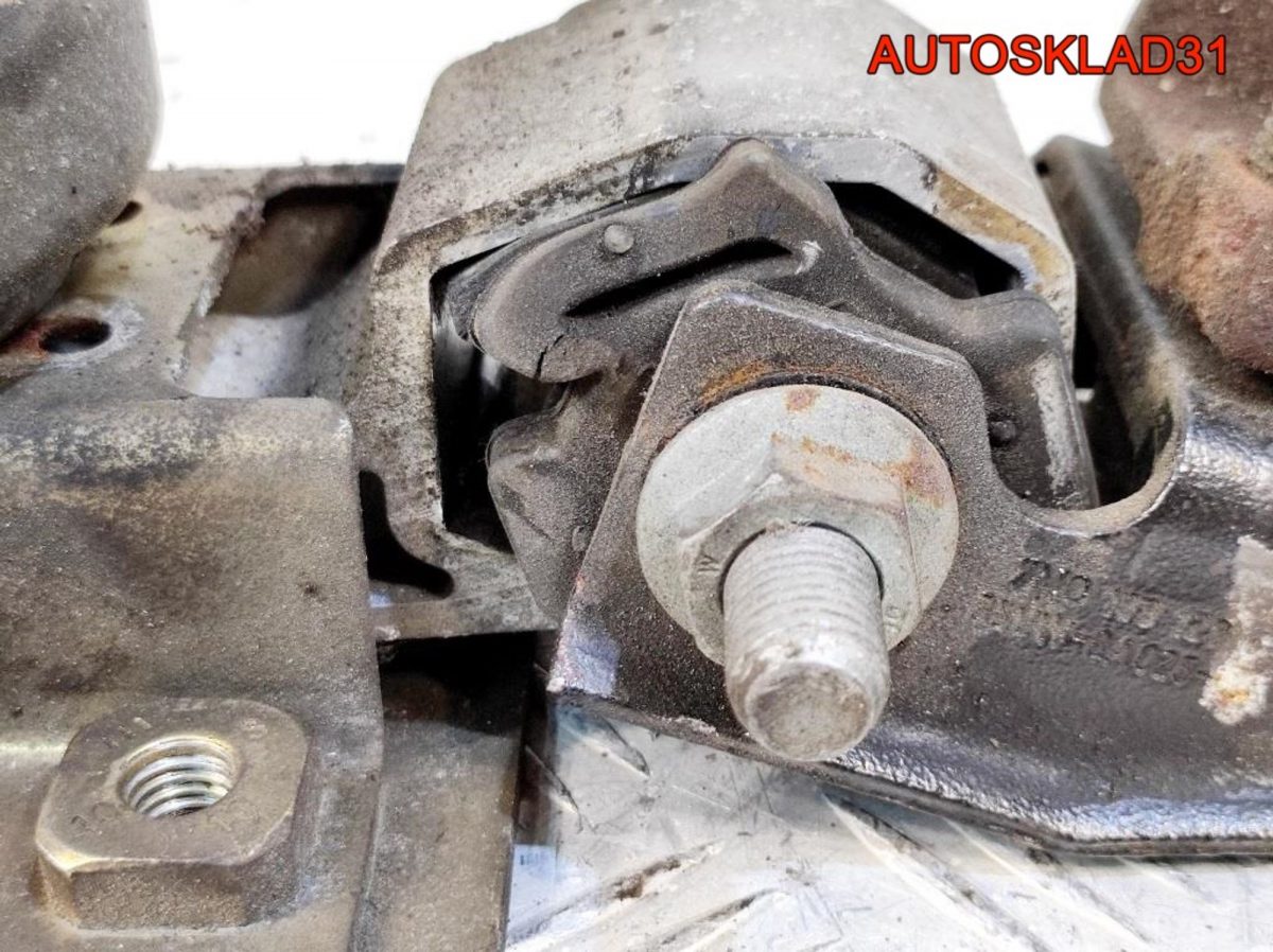 Опора двигателя левая VW Sharan 7M0199131AF - АвтоСклад31.рф - авторазборка контрактные б/у запчасти в г. Белгород