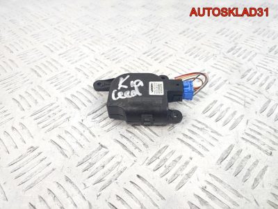 Моторчик заслонки отопителя Kia Ceed D266AN6AA - АвтоСклад31.рф - авторазборка контрактные б/у запчасти в г. Белгород