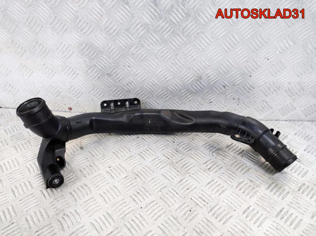 Патрубок интеркулера VW Passat B6 5N0145840C - АвтоСклад31.рф - авторазборка контрактные б/у запчасти в г. Белгород