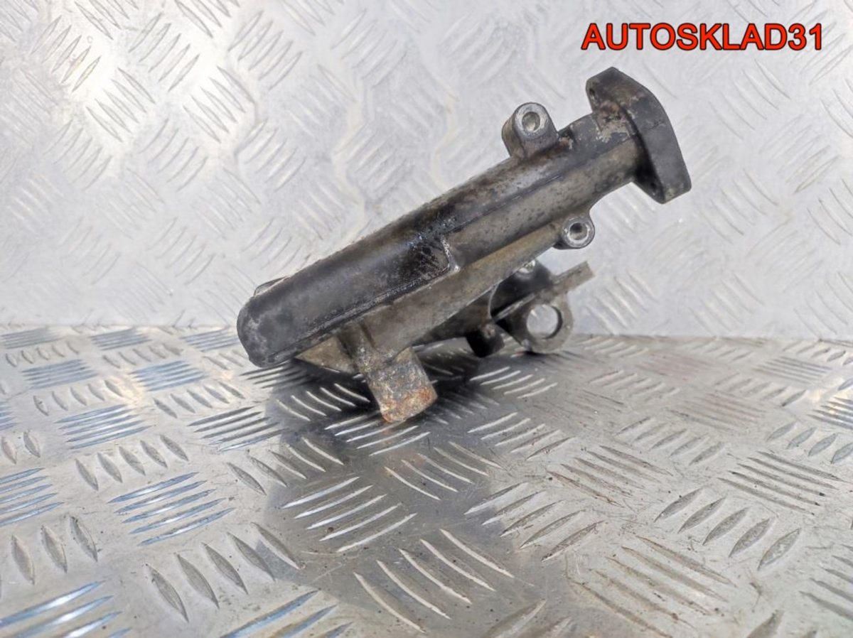 Фланец системы охлаждения Vito 638 A6112000690 - АвтоСклад31.рф - авторазборка контрактные б/у запчасти в г. Белгород