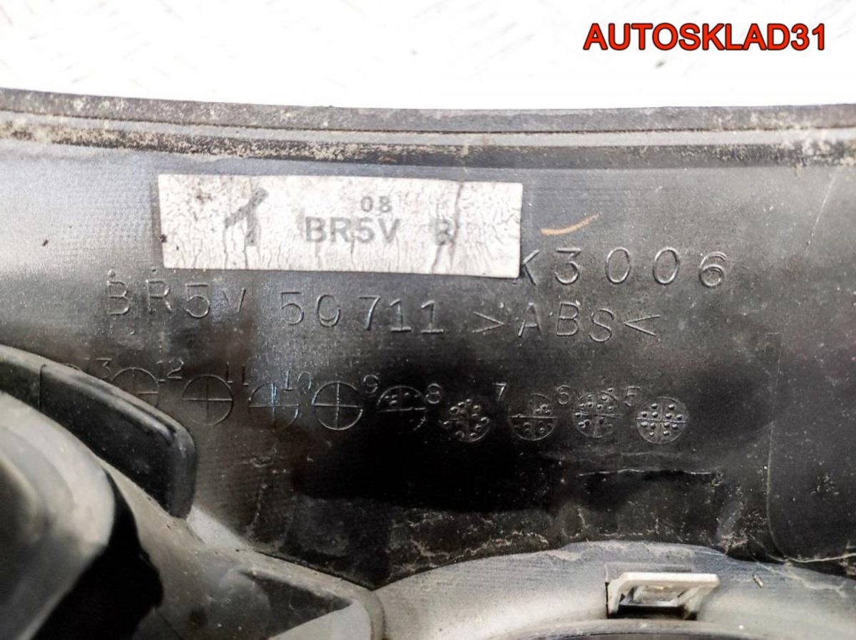 Решетка радиатора Mazda 3 BK Хетчбэк Спорт - АвтоСклад31.рф - авторазборка контрактные б/у запчасти в г. Белгород