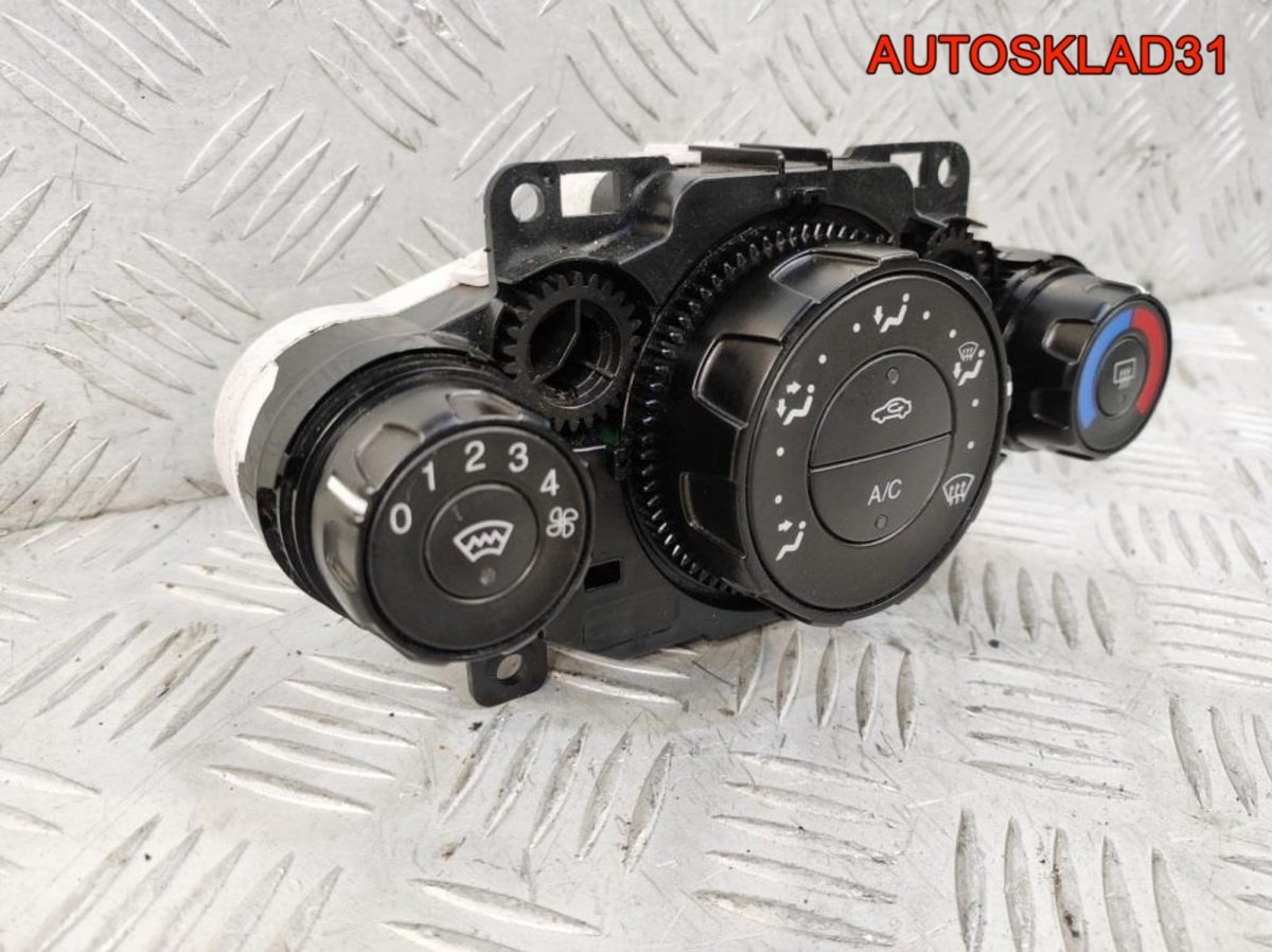 Блок управления климата Ford Fiesta 6 8A6119980BE - АвтоСклад31.рф - авторазборка контрактные б/у запчасти в г. Белгород