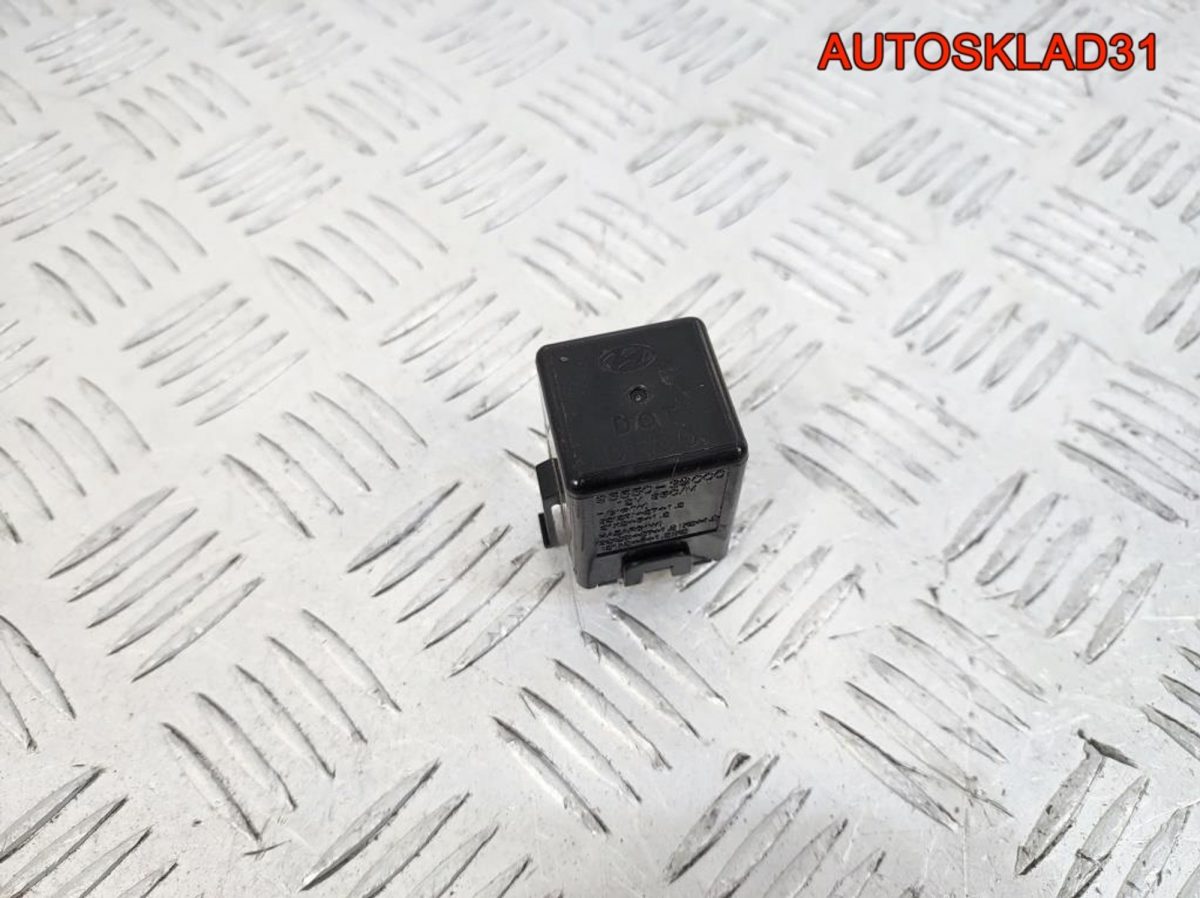 Реле поворотов Hyundai Elantra 9555039000 - АвтоСклад31.рф - авторазборка контрактные б/у запчасти в г. Белгород