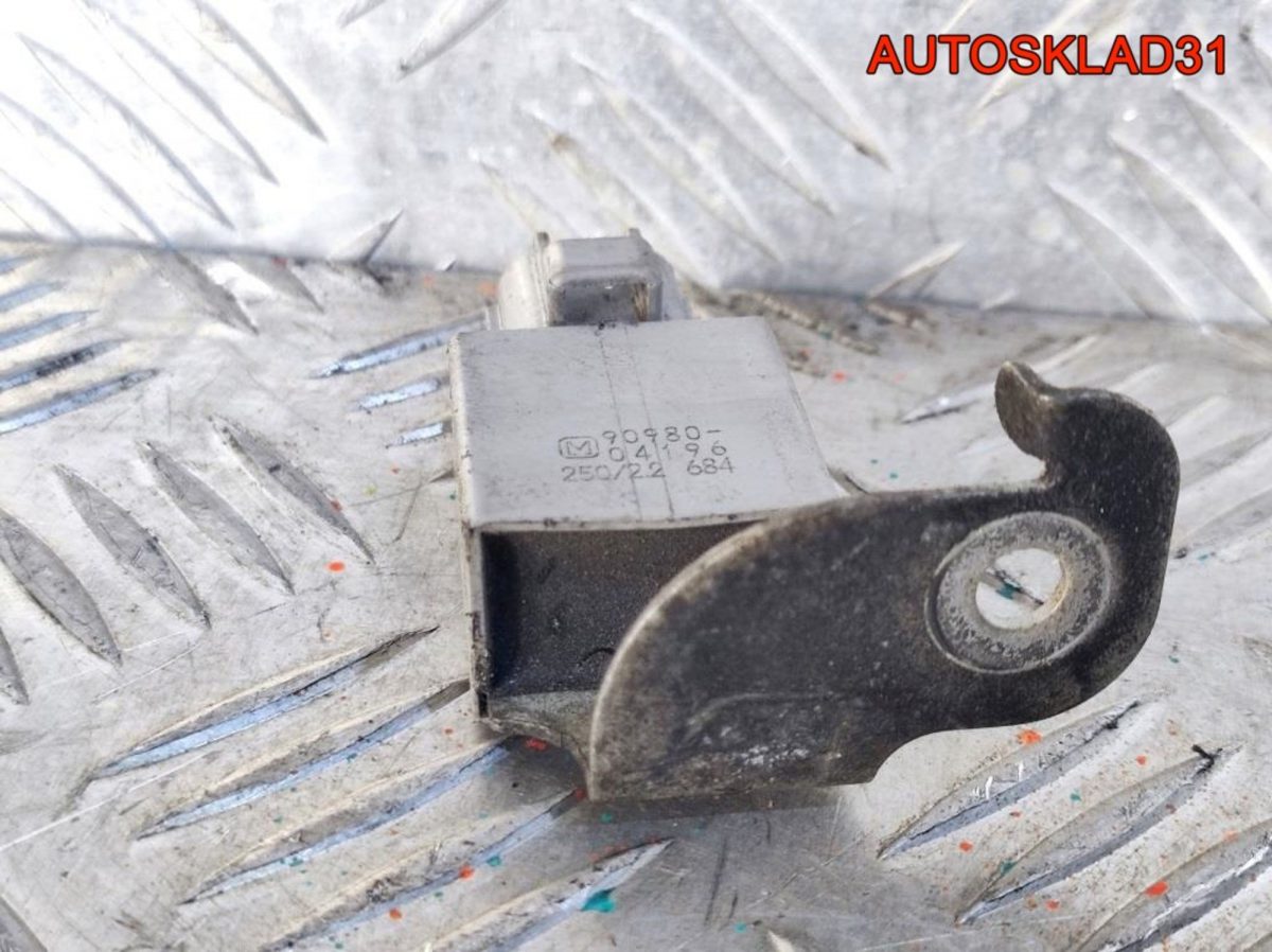 Конденсатор Toyota Corolla E15 1,6 1ZR 9098004196 - АвтоСклад31.рф - авторазборка контрактные б/у запчасти в г. Белгород