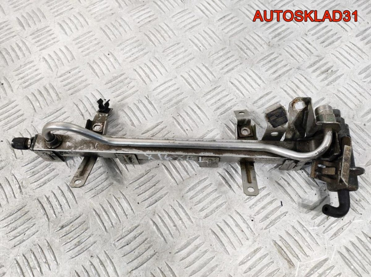 Рейка топливная Opel Vectra B 1,6 X16XEL До рест - АвтоСклад31.рф - авторазборка контрактные б/у запчасти в г. Белгород