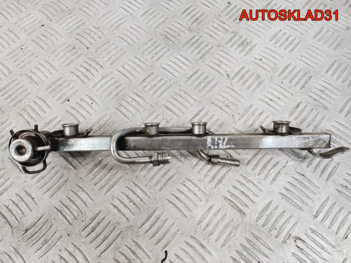 Рейка топливная VW Passat B5 1,6 AHL 
050133681A - АвтоСклад31.рф - авторазборка контрактные б/у запчасти в г. Белгород