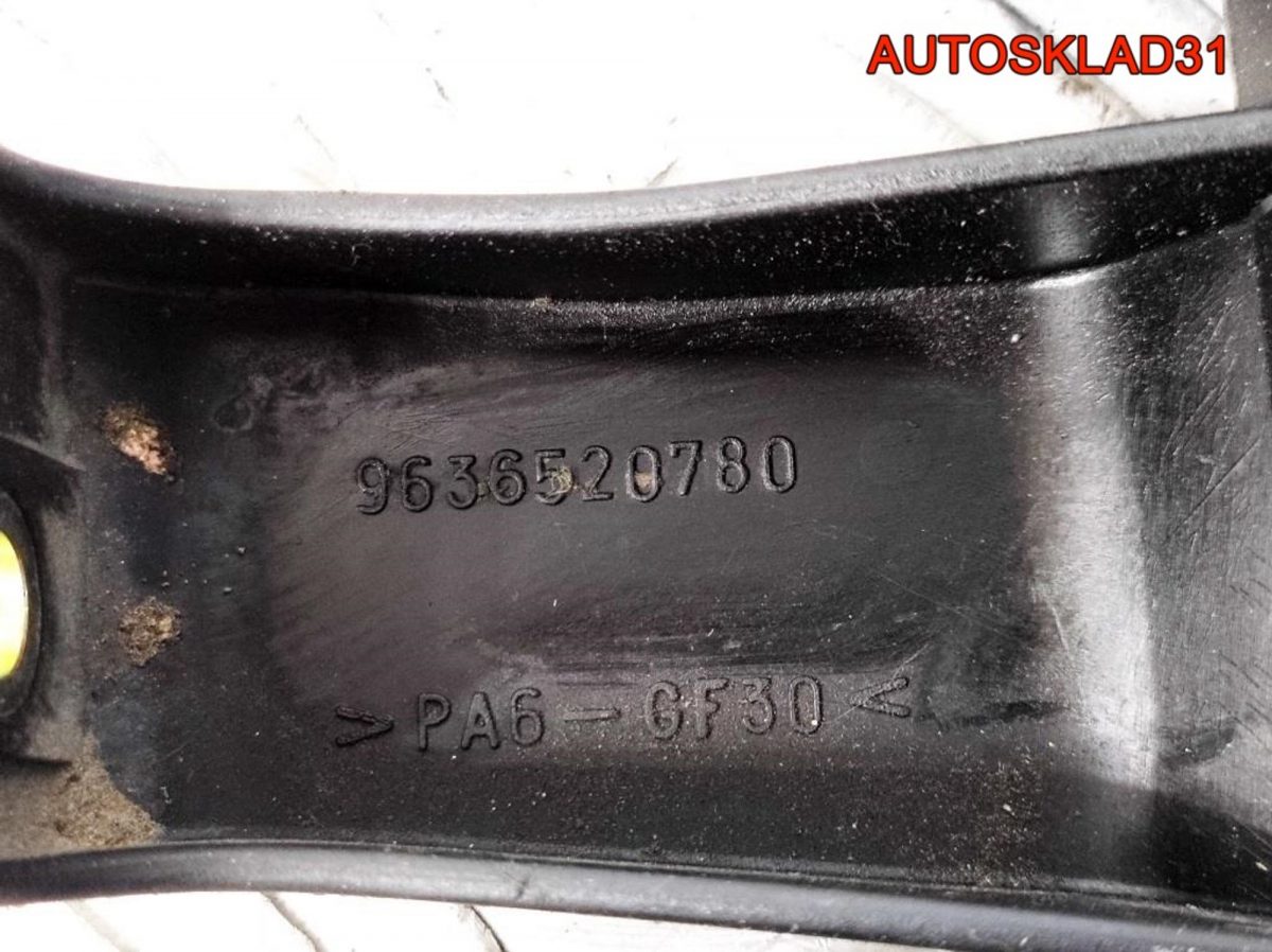 Рейка топливная Peugeot 307 1,6 NFU 9636520780 - АвтоСклад31.рф - авторазборка контрактные б/у запчасти в г. Белгород