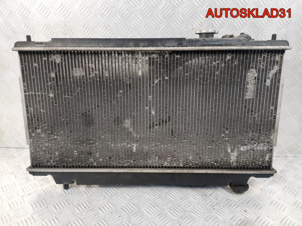 Радиатор основной под АКПП Mazda 323 BJ 1,3 Бензин - АвтоСклад31.рф - авторазборка контрактные б/у запчасти в г. Белгород