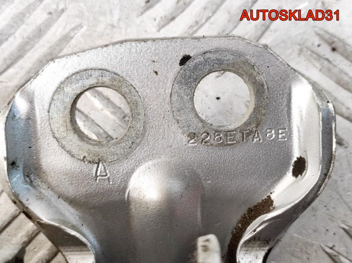 Петля двери задняя правая верхняя Ford Fusion - АвтоСклад31.рф - авторазборка контрактные б/у запчасти в г. Белгород