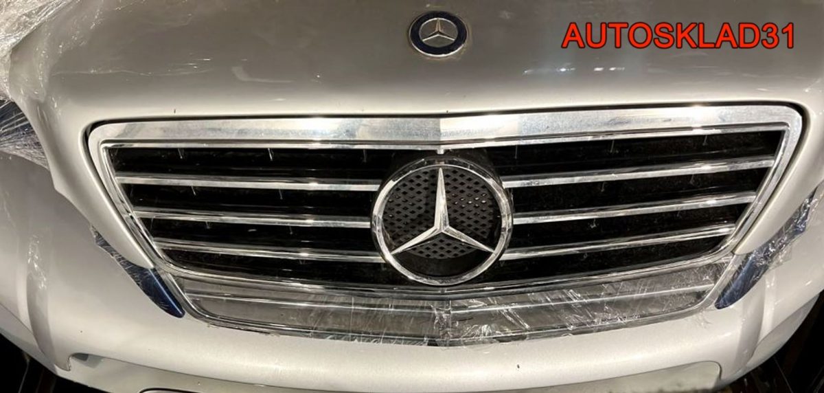 Решетка радиатора Mercedes Benz W203 - АвтоСклад31.рф - авторазборка контрактные б/у запчасти в г. Белгород
