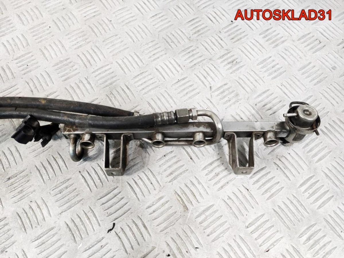 Рейка топливная VW Passat B5 2.0 AZM 06B133313M - АвтоСклад31.рф - авторазборка контрактные б/у запчасти в г. Белгород