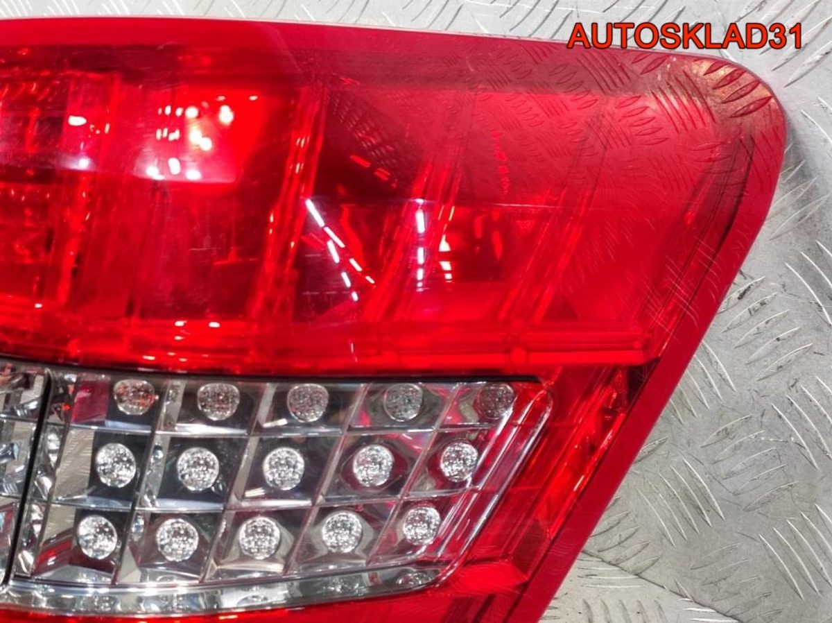 Фонарь задний правый Mercedes GLK X204 A2048202664 - АвтоСклад31.рф - авторазборка контрактные б/у запчасти в г. Белгород