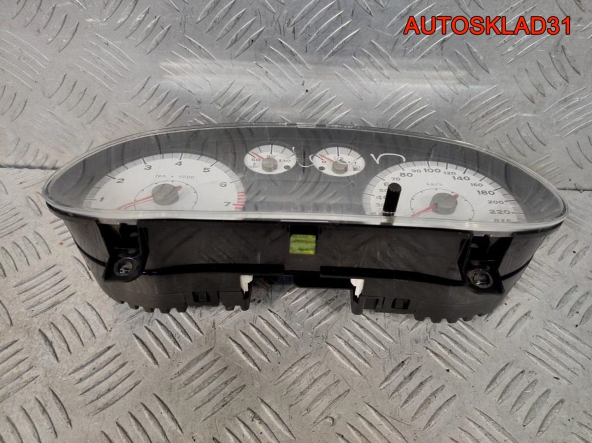 Панель приборов SEAT Leon 1M0920822G Бензин - АвтоСклад31.рф - авторазборка контрактные б/у запчасти в г. Белгород