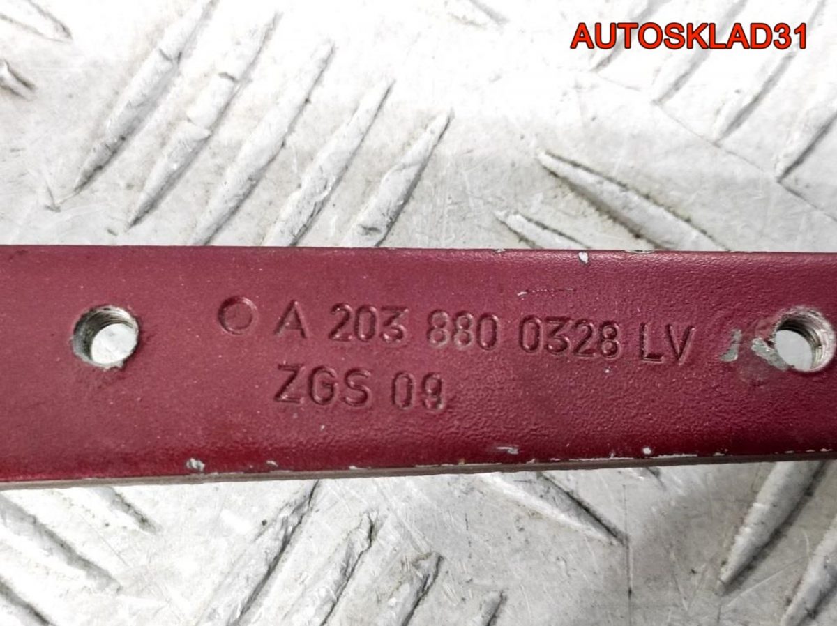 Петля капота левая Mercedes Benz W203 A2038800328 - АвтоСклад31.рф - авторазборка контрактные б/у запчасти в г. Белгород