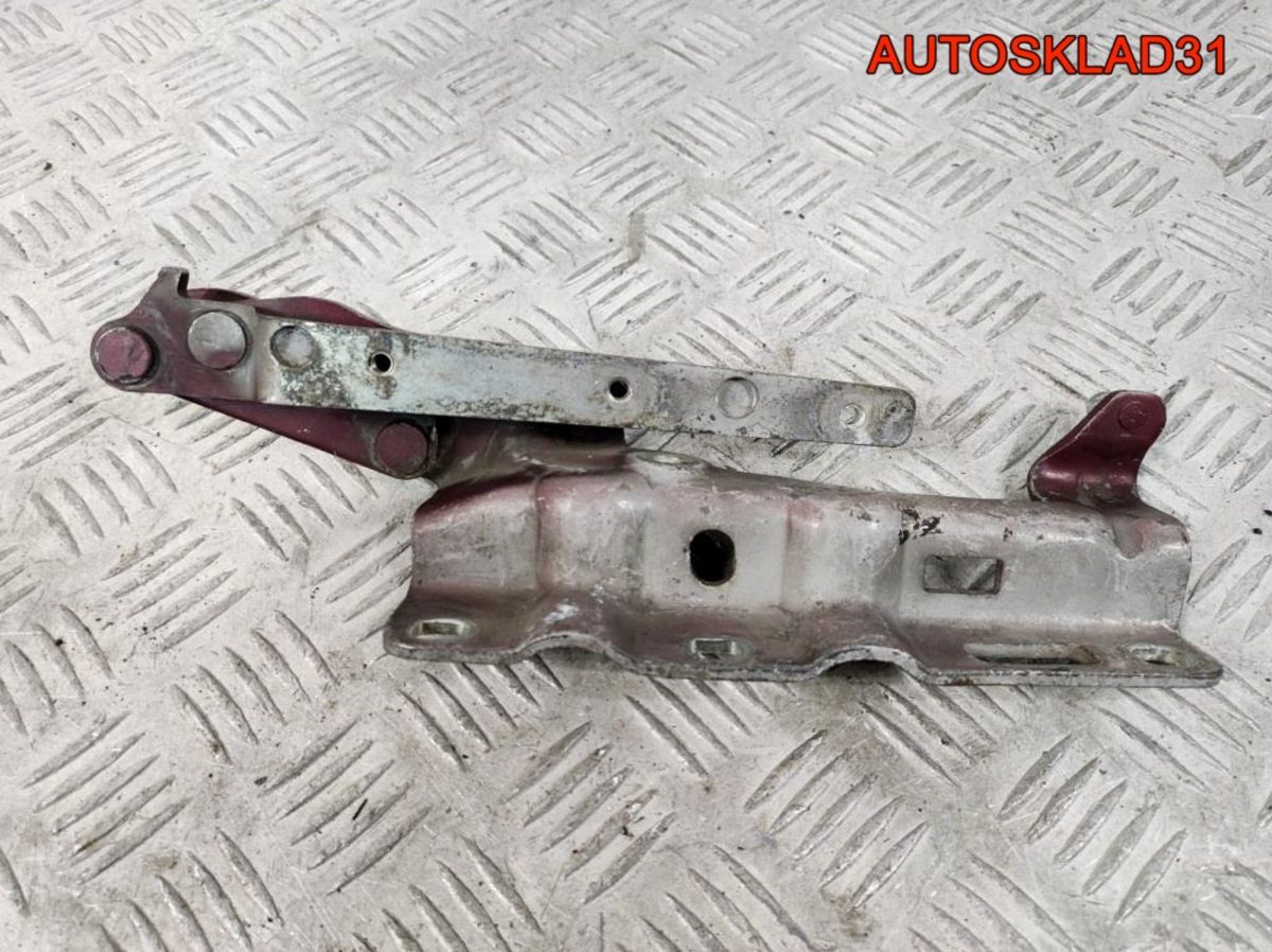 Петля капота правая Mercedes Benz W203 A2038800428 - АвтоСклад31.рф - авторазборка контрактные б/у запчасти в г. Белгород