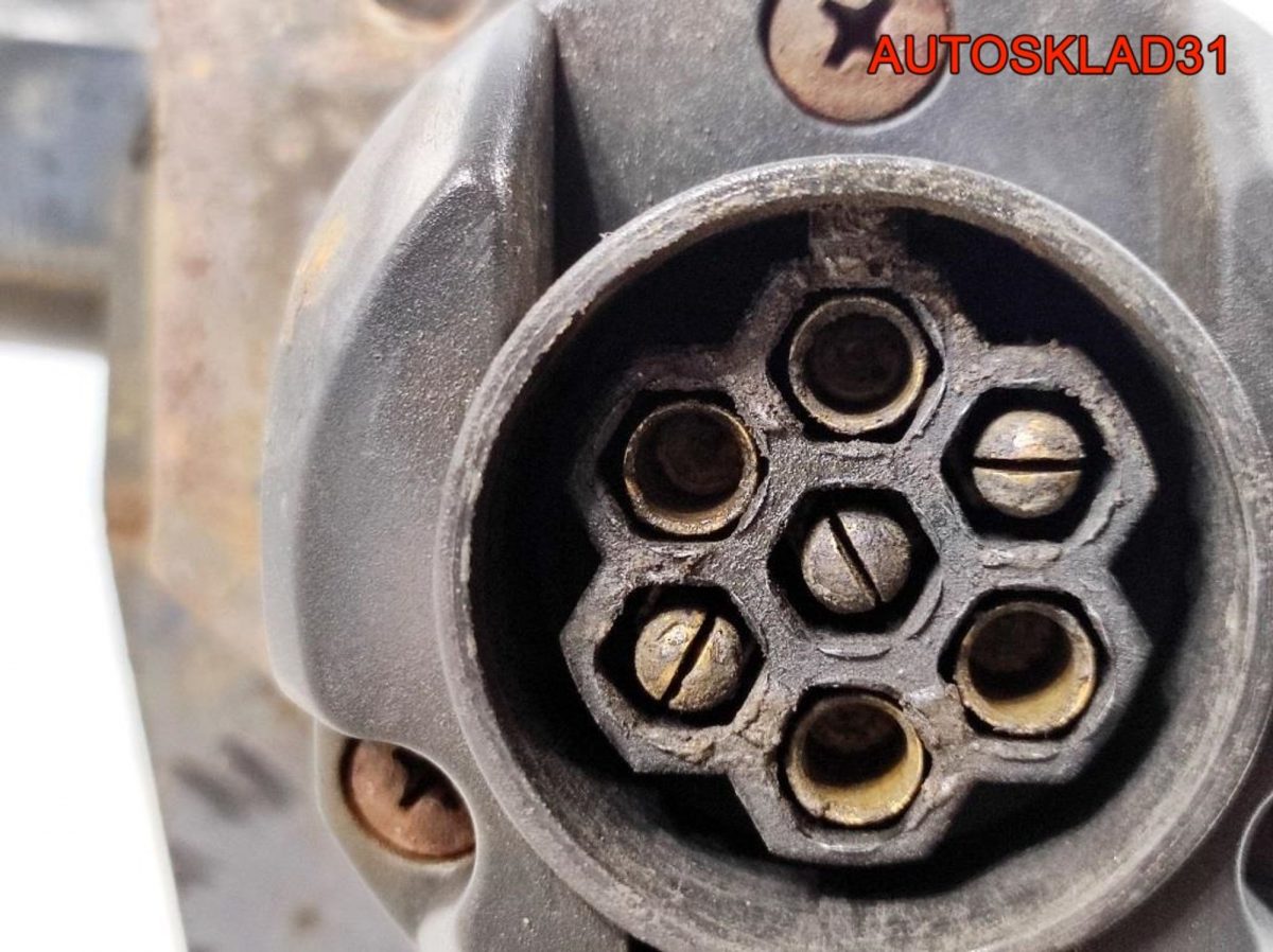 Фаркоп Nissan X-Trail T30 KE5008H000 - АвтоСклад31.рф - авторазборка контрактные б/у запчасти в г. Белгород