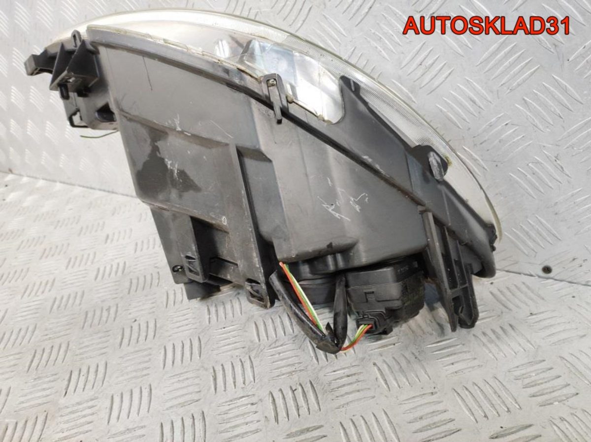 Фара левая Peugeot 206 9628666880 - АвтоСклад31.рф - авторазборка контрактные б/у запчасти в г. Белгород