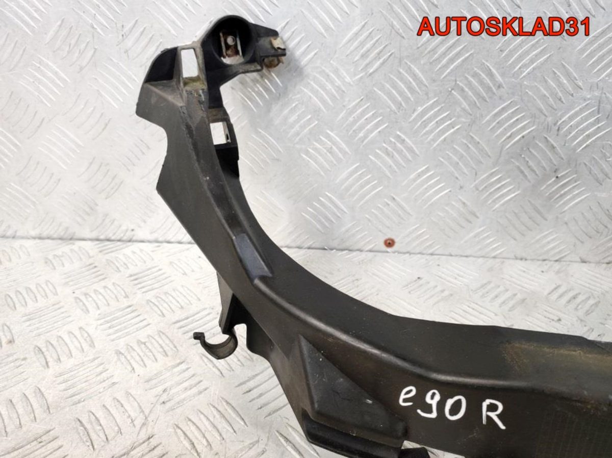 Кронштейн фар правый BMW E90 51117116708 - АвтоСклад31.рф - авторазборка контрактные б/у запчасти в г. Белгород