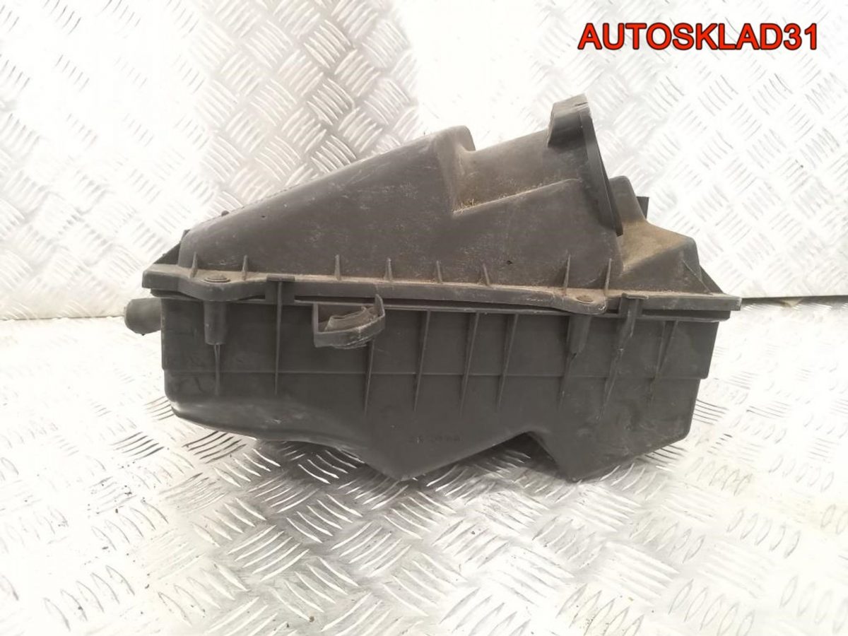 Корпус воздушного фильтра VW Golf 4 1J0129607D - АвтоСклад31.рф - авторазборка контрактные б/у запчасти в г. Белгород
