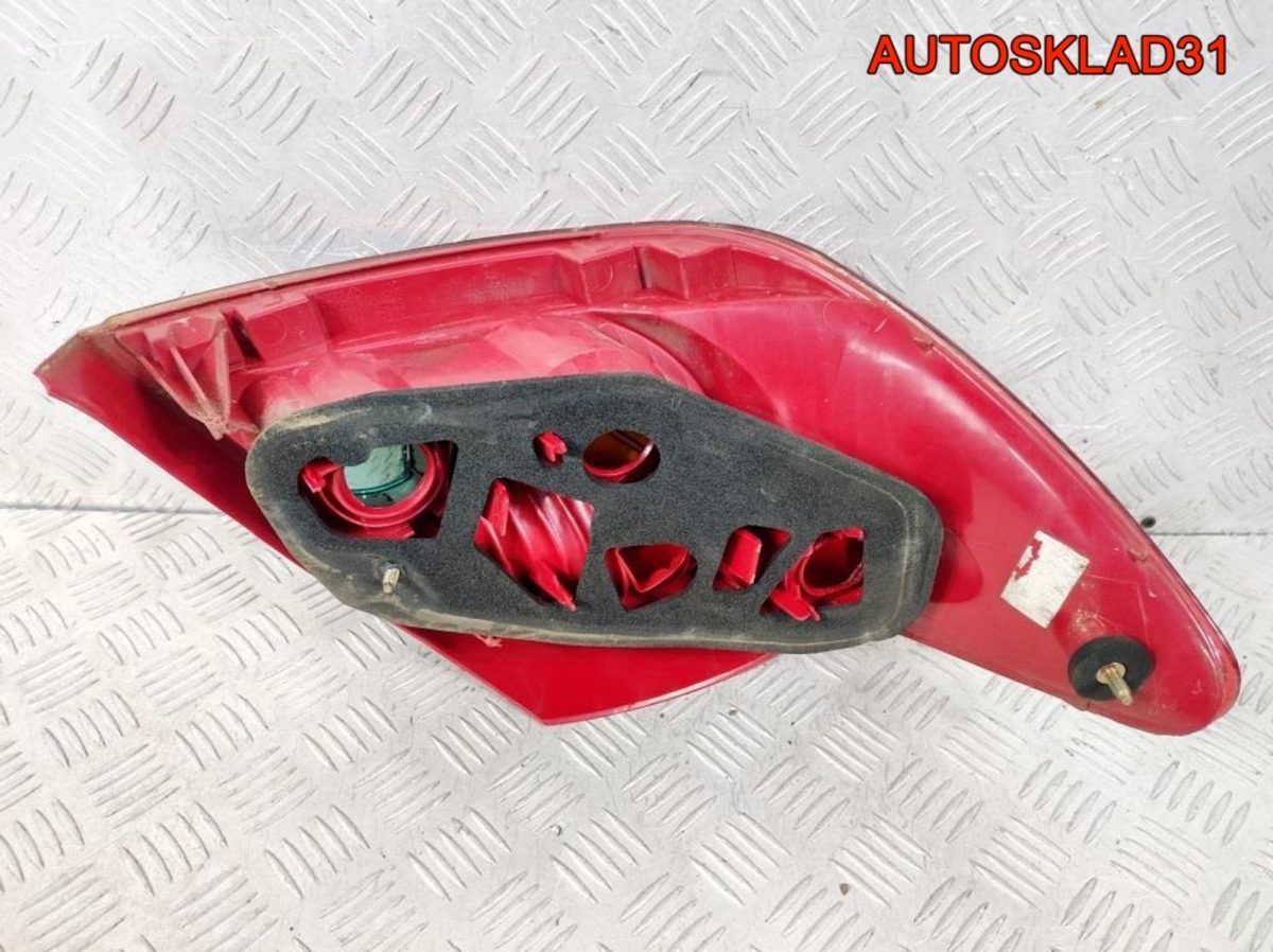 Фонарь задний правый Peugeot 307 Хетчбэк 6351P4 - АвтоСклад31.рф - авторазборка контрактные б/у запчасти в г. Белгород