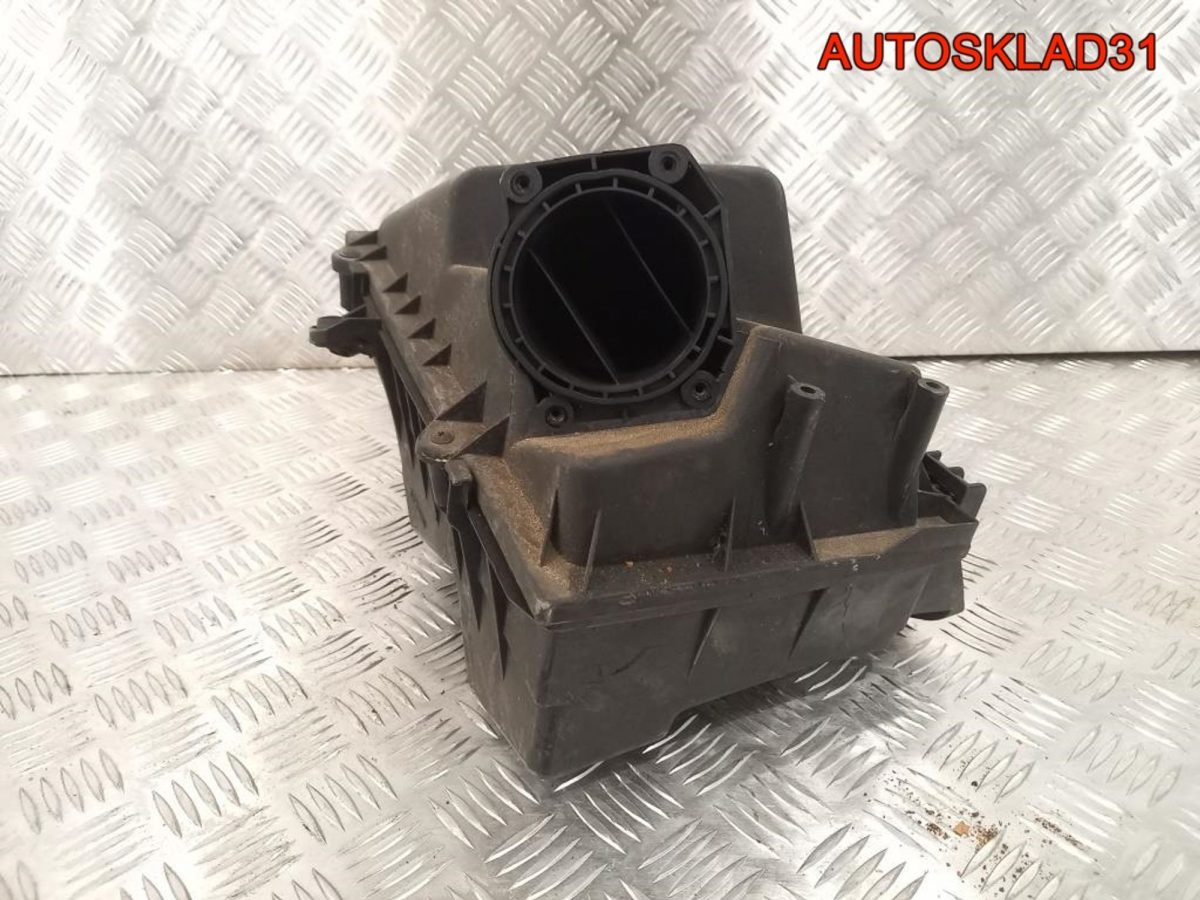 Корпус воздушного фильтра VW Golf 4 1J0129607D - АвтоСклад31.рф - авторазборка контрактные б/у запчасти в г. Белгород