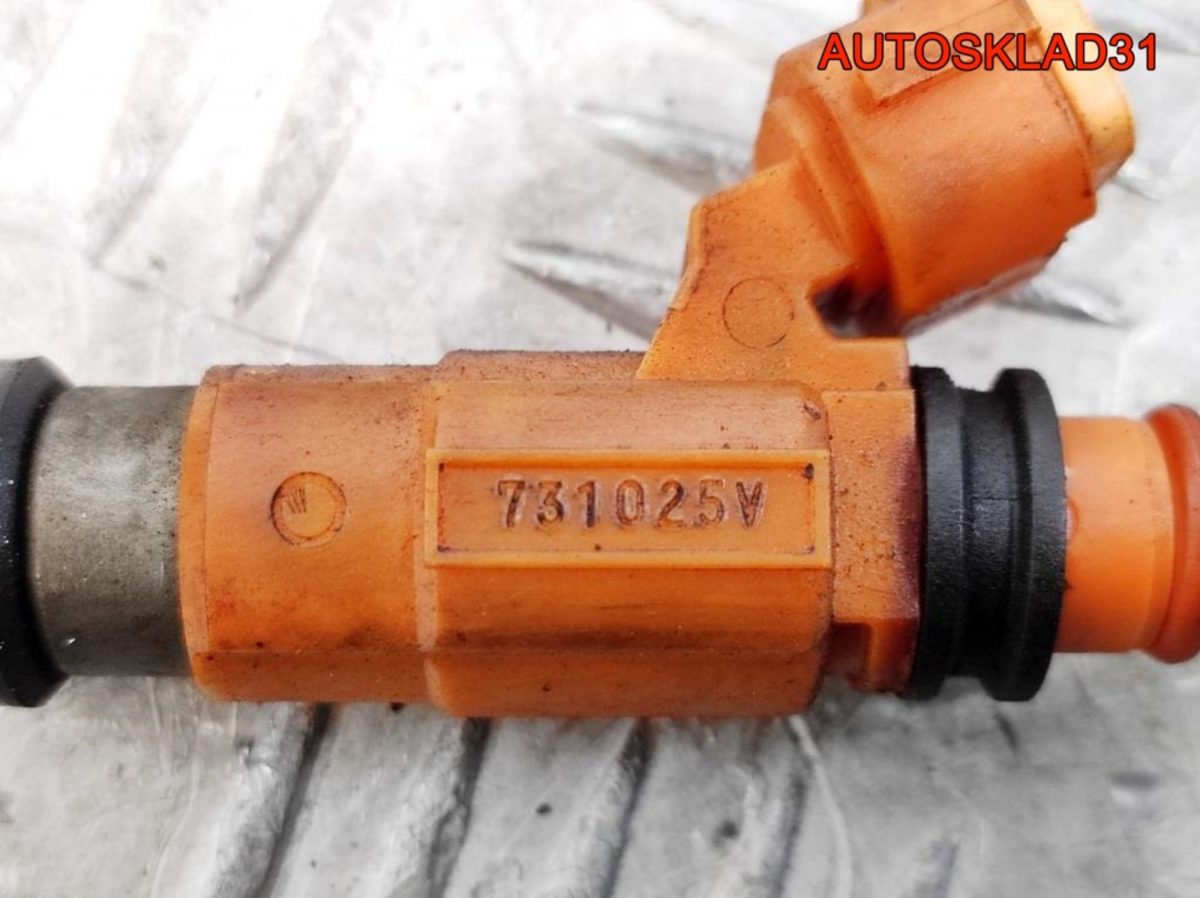 Форсунка топливная Mitsubishi Carisma DA  1,6 4G92 - АвтоСклад31.рф - авторазборка контрактные б/у запчасти в г. Белгород