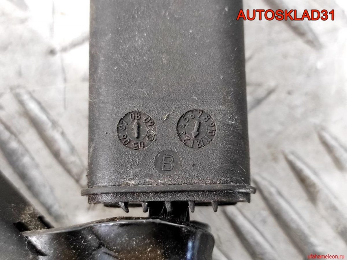 Ответная часть ремня передняя правая Opel Corsa D - АвтоСклад31.рф - авторазборка контрактные б/у запчасти в г. Белгород