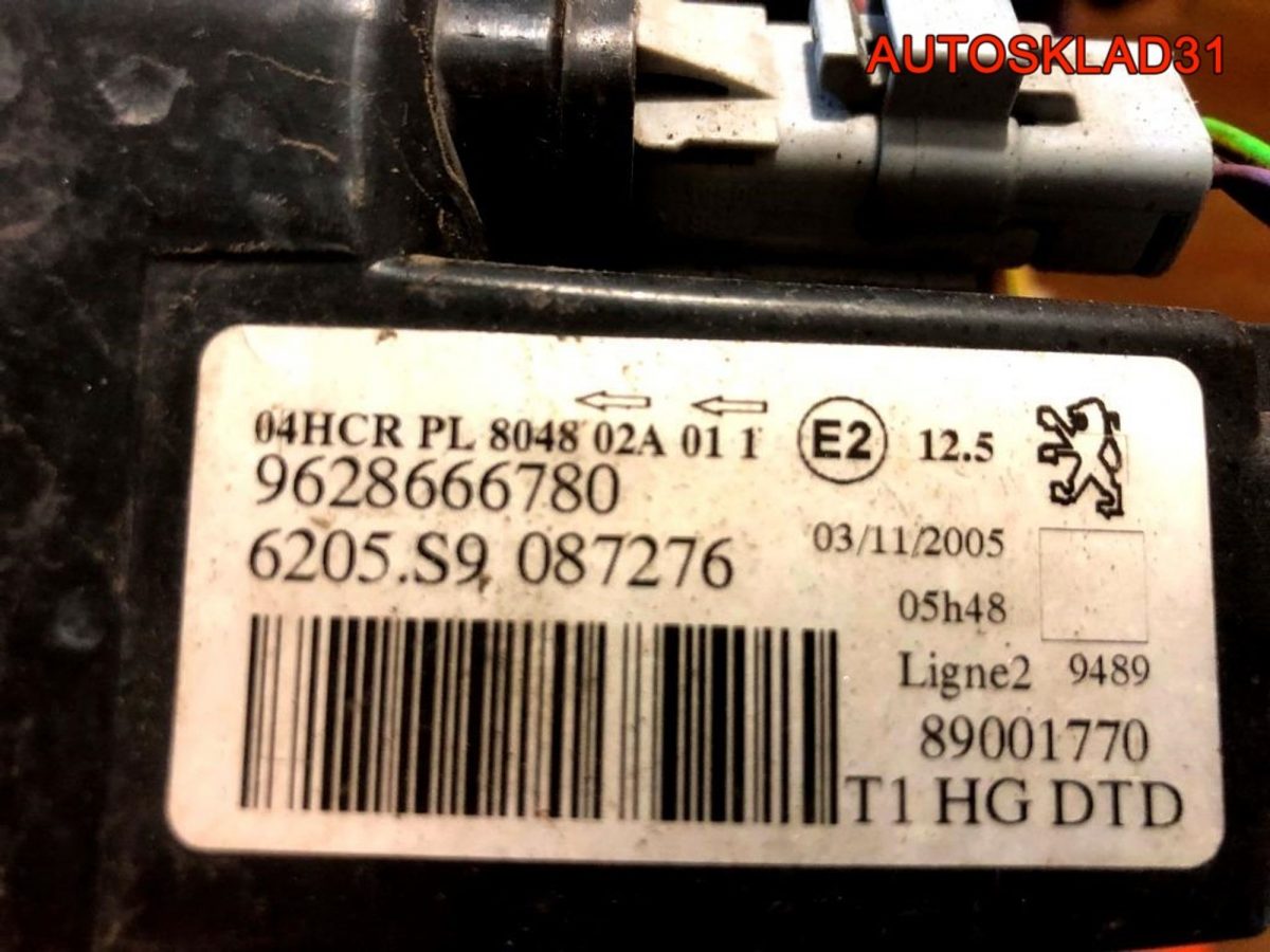 Фара правая Peugeot 206 9628666780 - АвтоСклад31.рф - авторазборка контрактные б/у запчасти в г. Белгород
