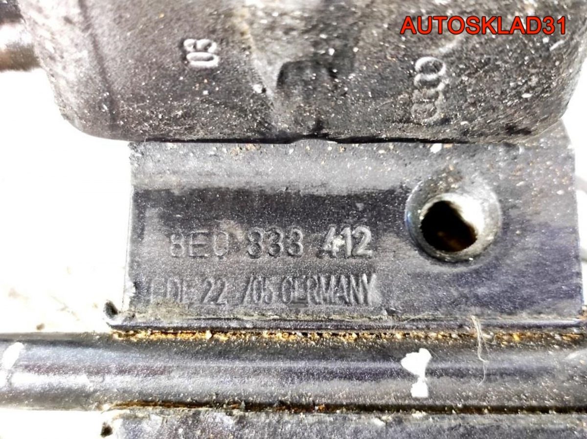 Петля двери задней правой нижняя Audi A4 B6 - АвтоСклад31.рф - авторазборка контрактные б/у запчасти в г. Белгород