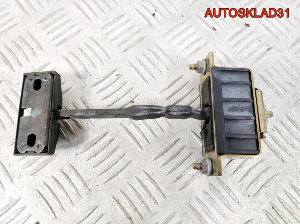 Ограничитель двери передней Mercedes Benz W211 - АвтоСклад31.рф - авторазборка контрактные б/у запчасти в г. Белгород