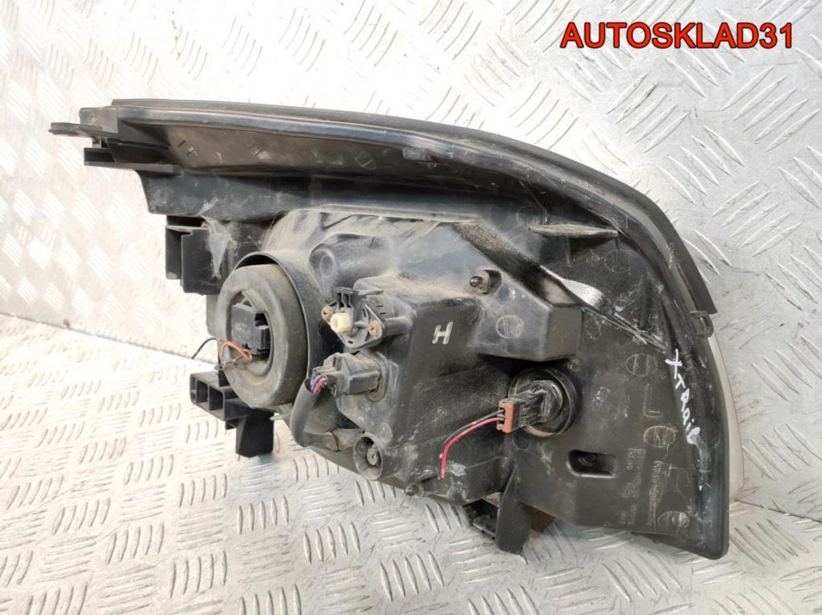 Фара левая Nissan X-Trail T30 260608H925 - АвтоСклад31.рф - авторазборка контрактные б/у запчасти в г. Белгород