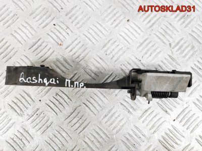 Кронштейн ручки двери перед правой Nissan Qashqai - АвтоСклад31.рф - авторазборка контрактные б/у запчасти в г. Белгород